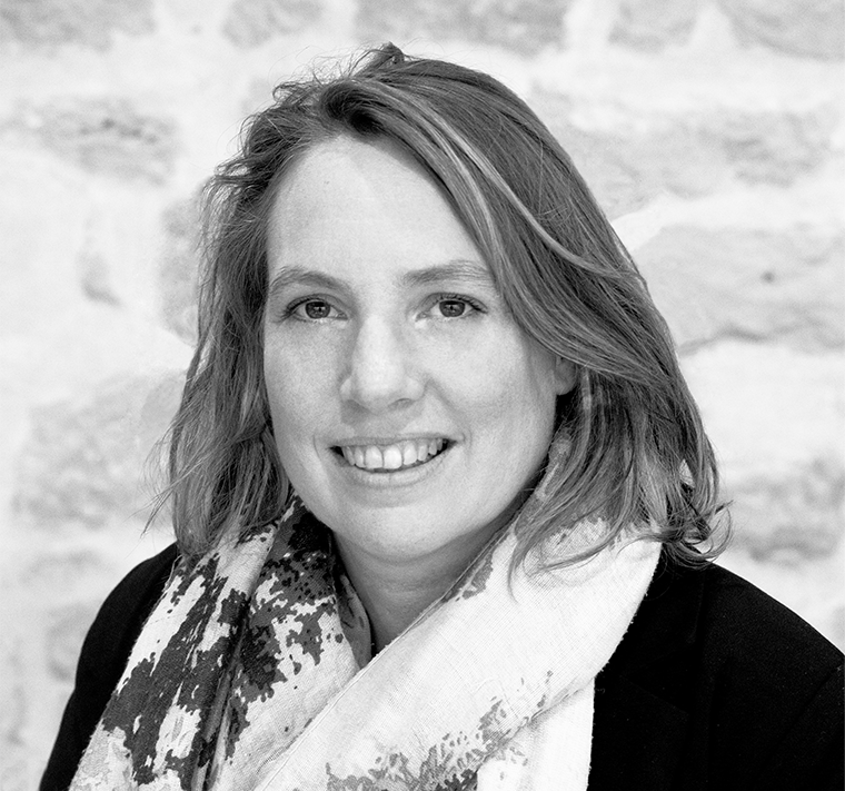 Dr JESSICA GIRAUD