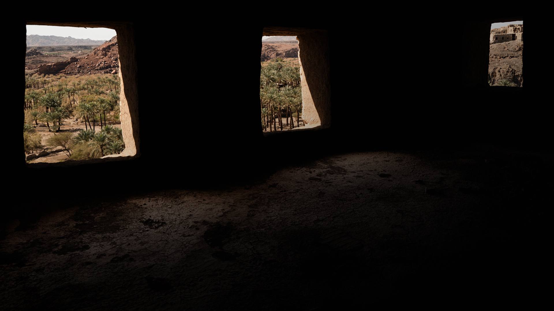 Vue depuis l'intérieur d'un bâtiment historique