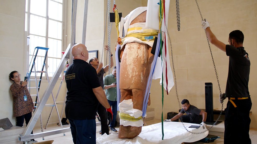 installation de la statue Dadan